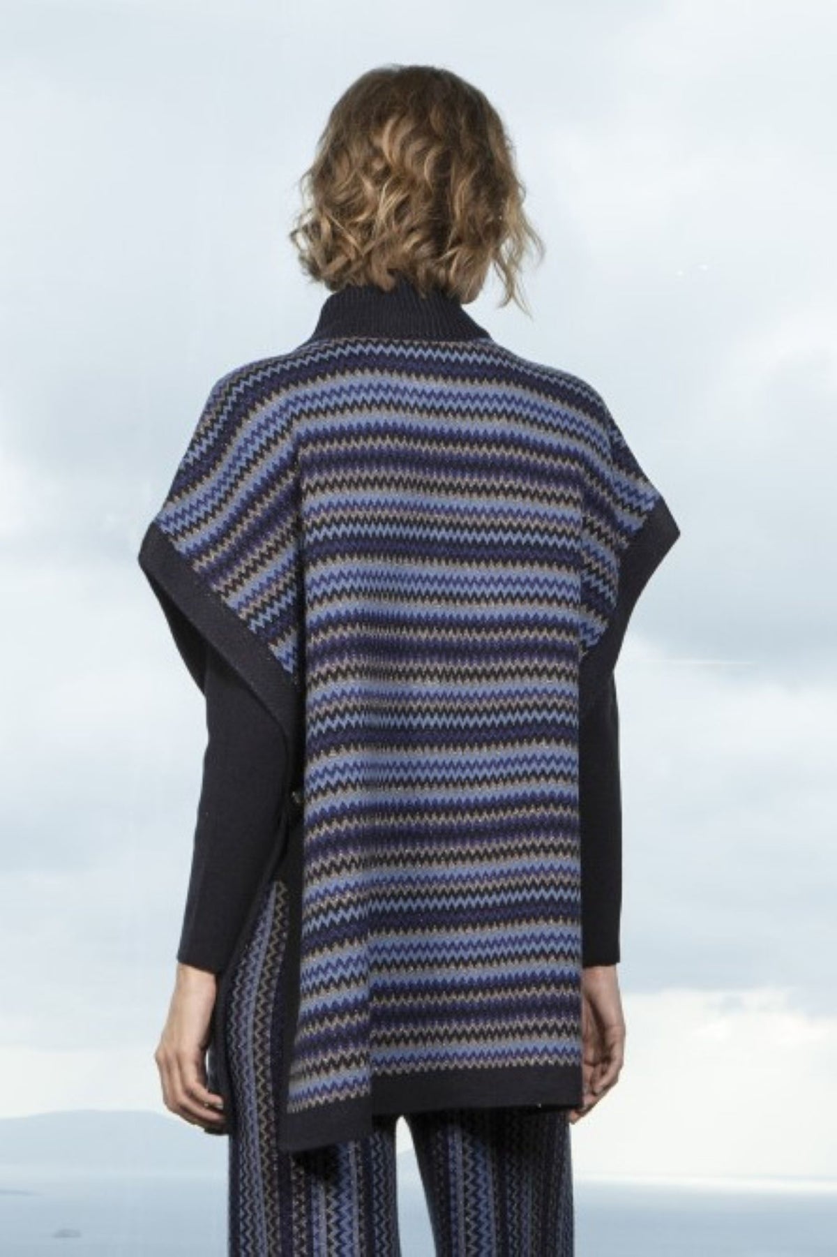 PONCHO AZUL