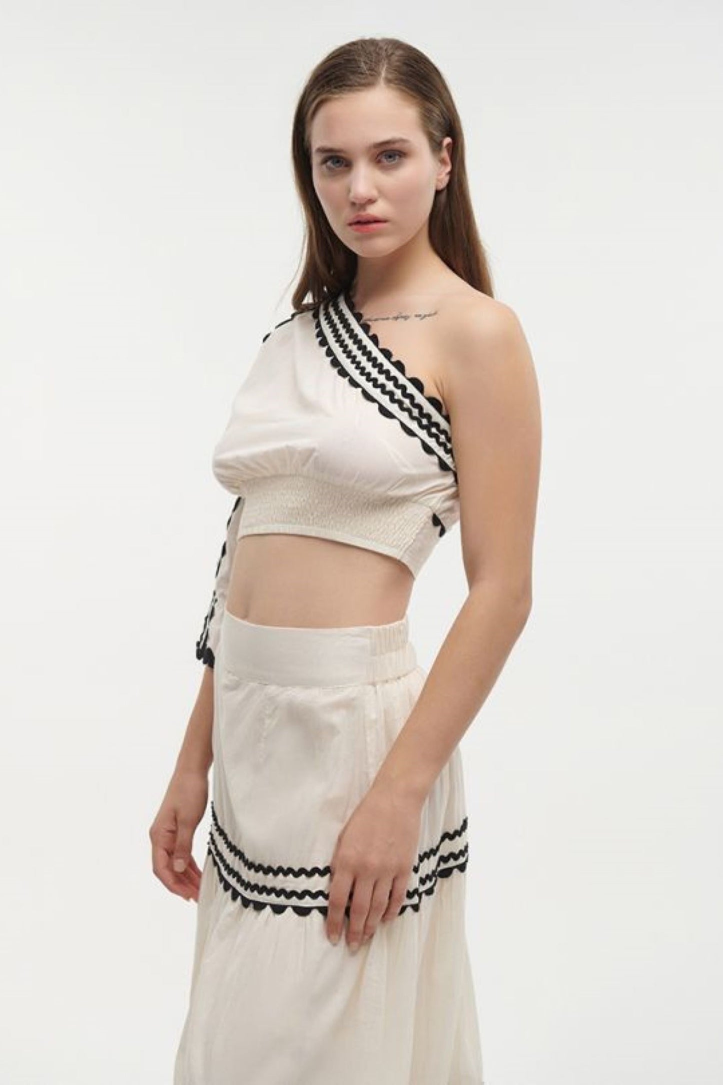 CONJUNTO: TOP E SAIA