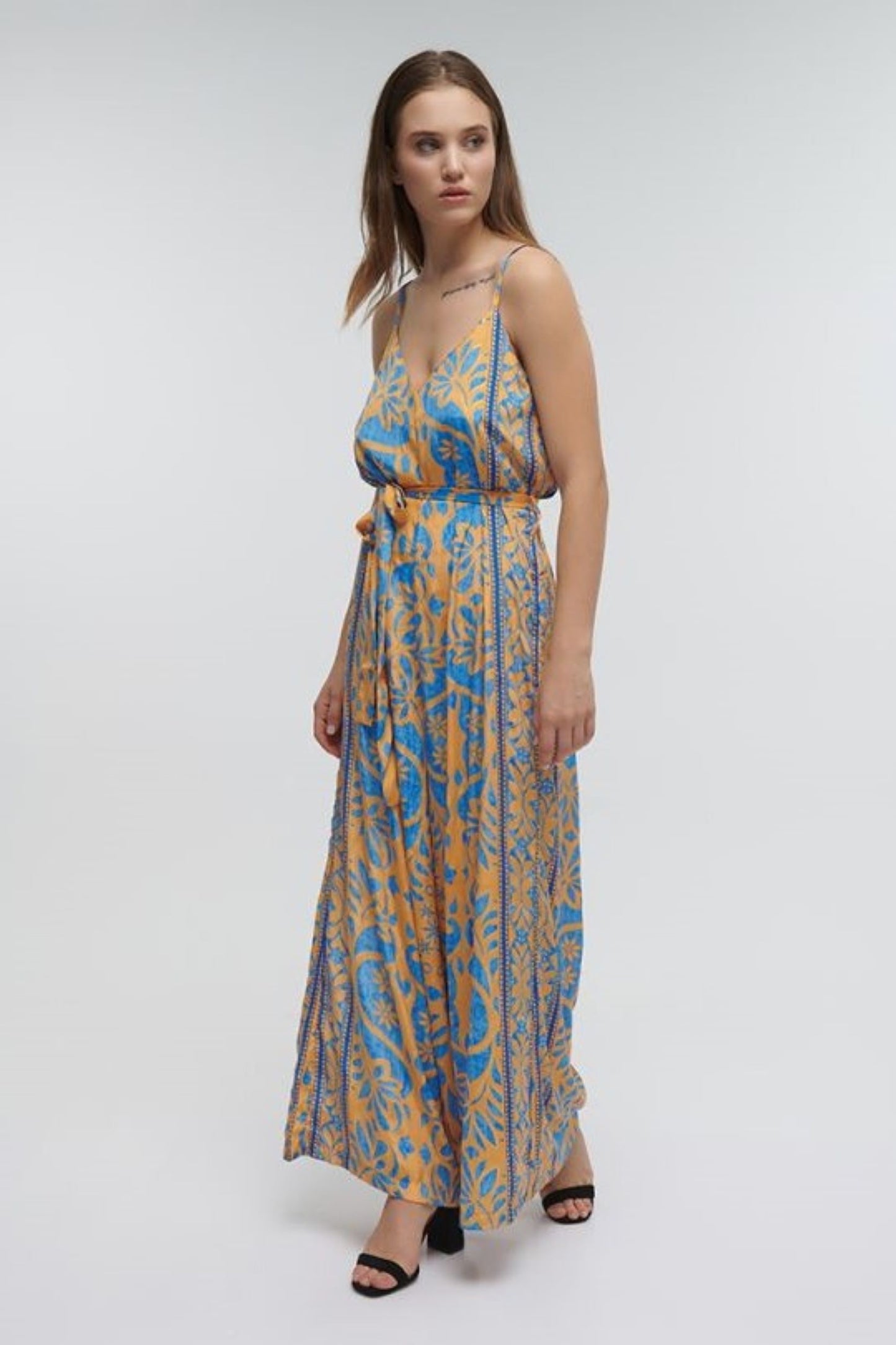 MACACÃO FLORAL