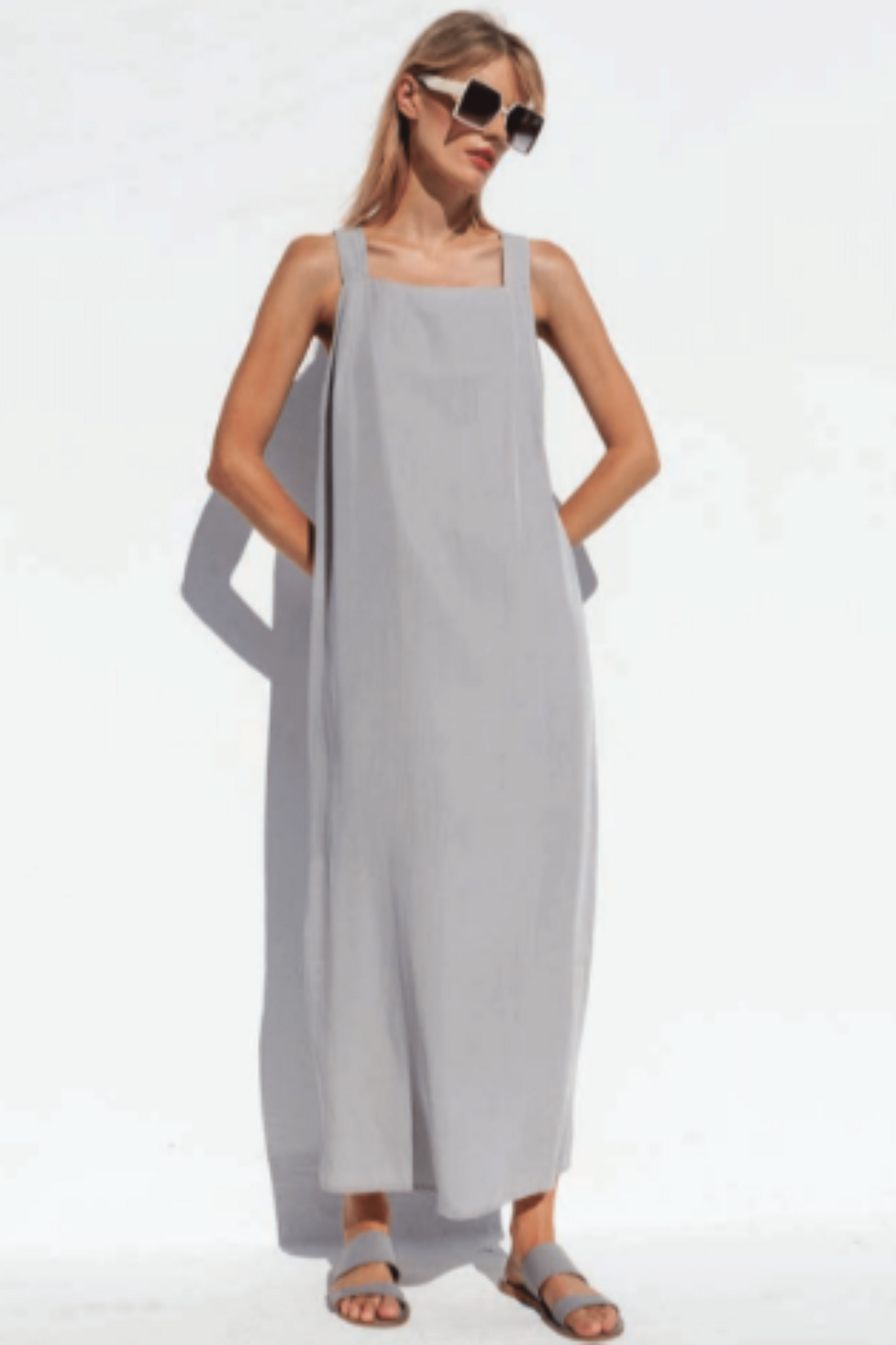 VESTIDO CINZA