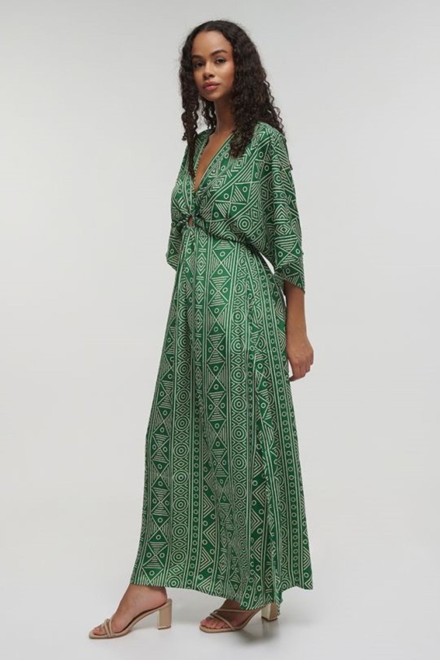 VESTIDO VERDE