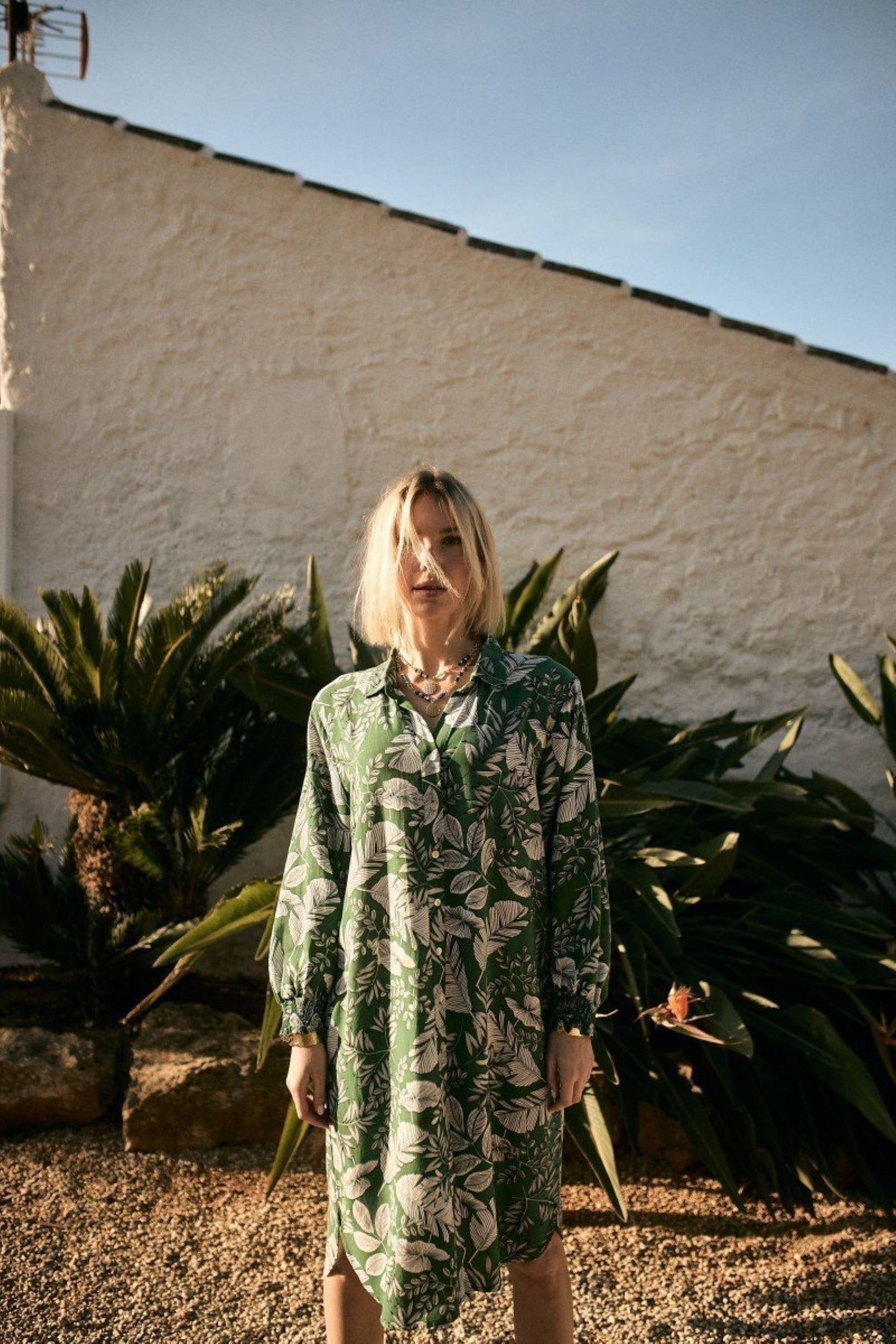 VESTIDO - CAMISA DE FOLHAS