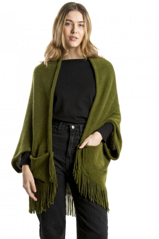 PONCHO VERDE CAQUI COM FRANJAS