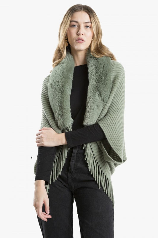 PONCHO VERDE ÁGUA COM PELO