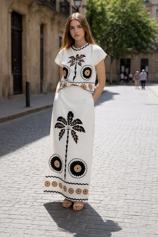 CONJUNTO TOP E SAIA