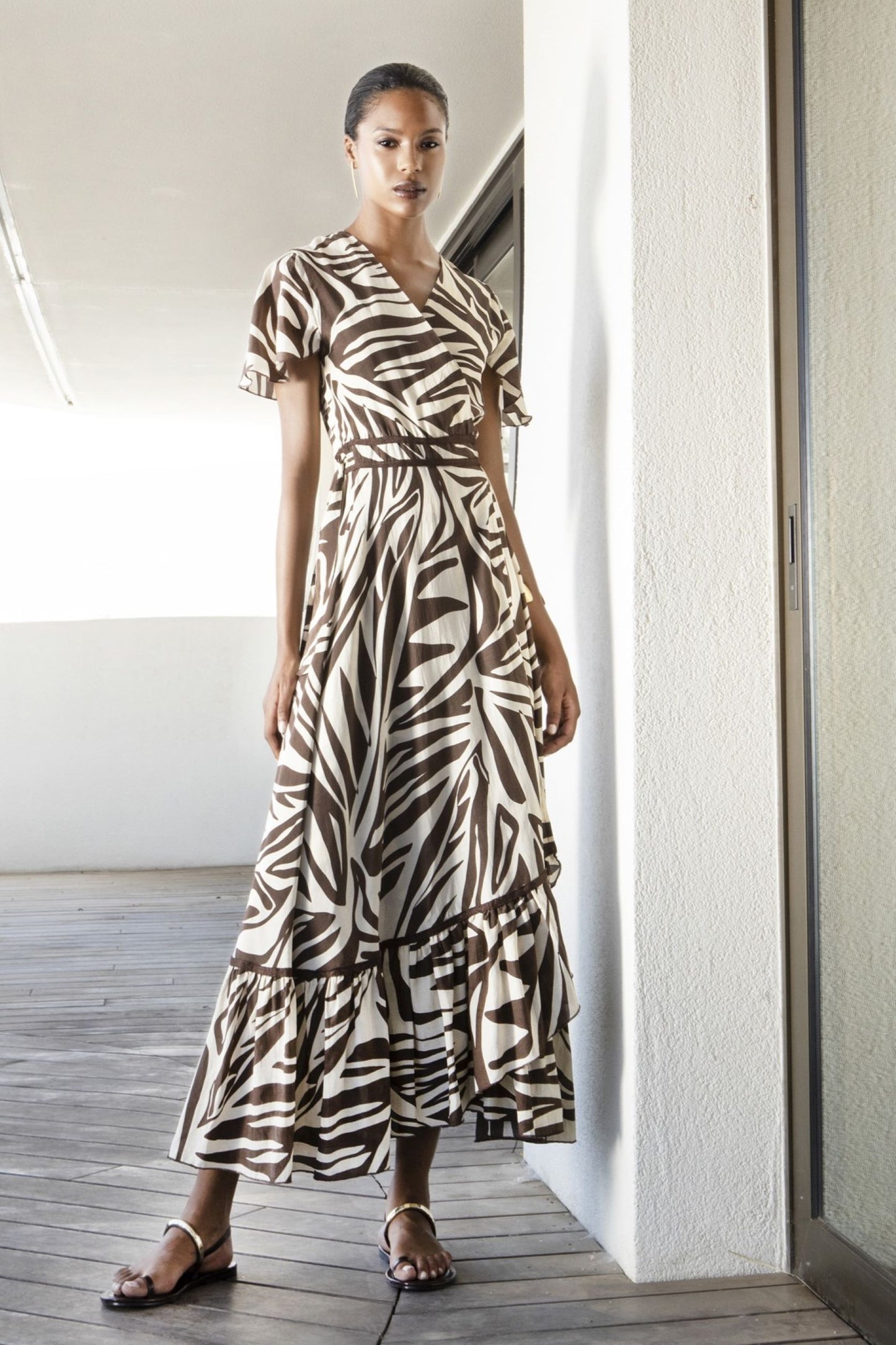 VESTIDO TRAÇADO