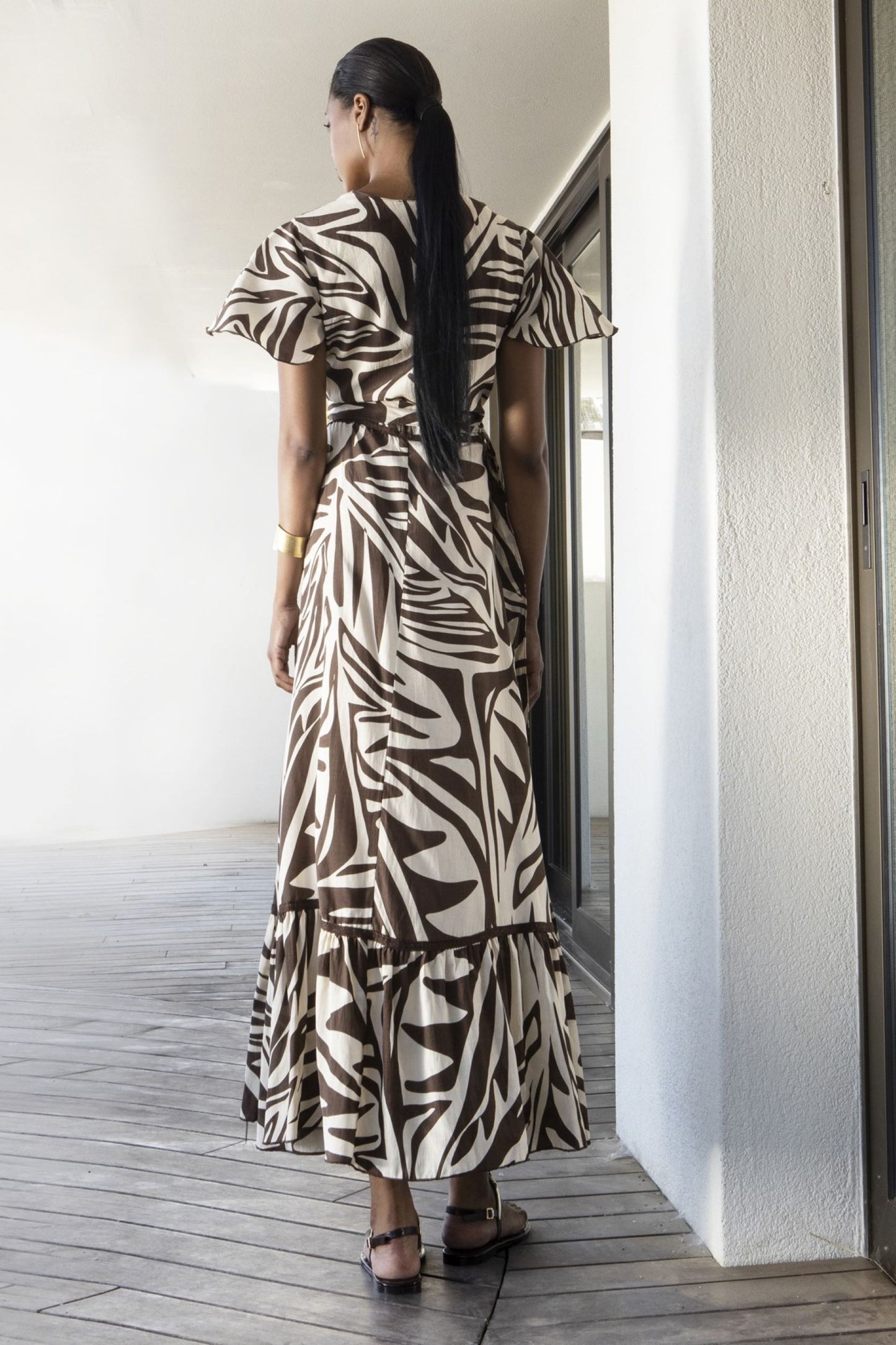 VESTIDO TRAÇADO