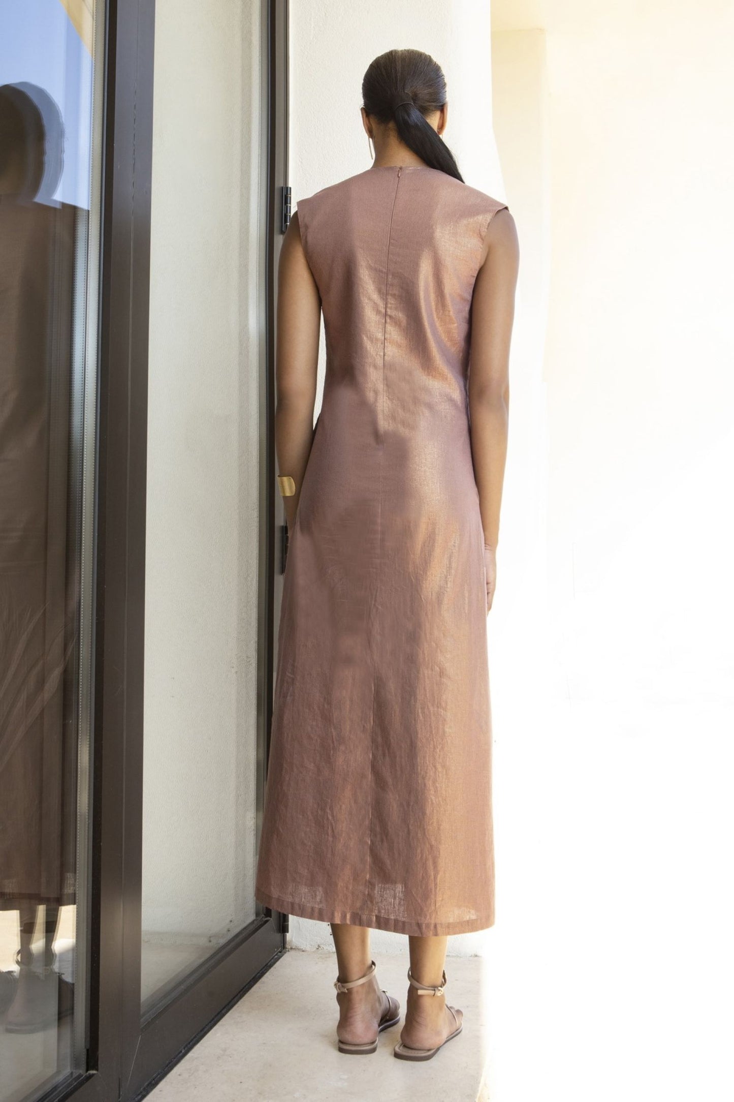 VESTIDO COM BRILHO