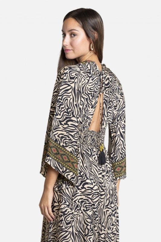 VESTIDO PADRÃO TIGRESA